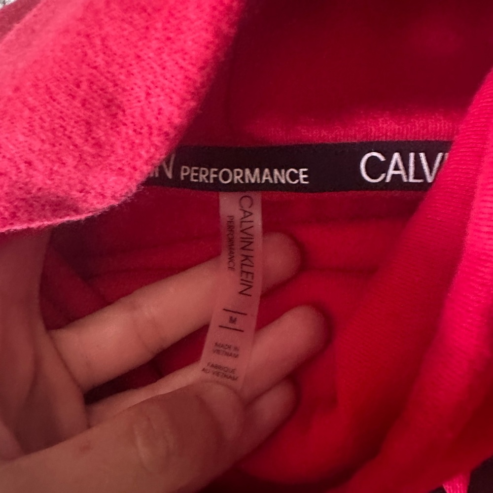 Calvin Klein sweatshirt - Picture 2 of 3